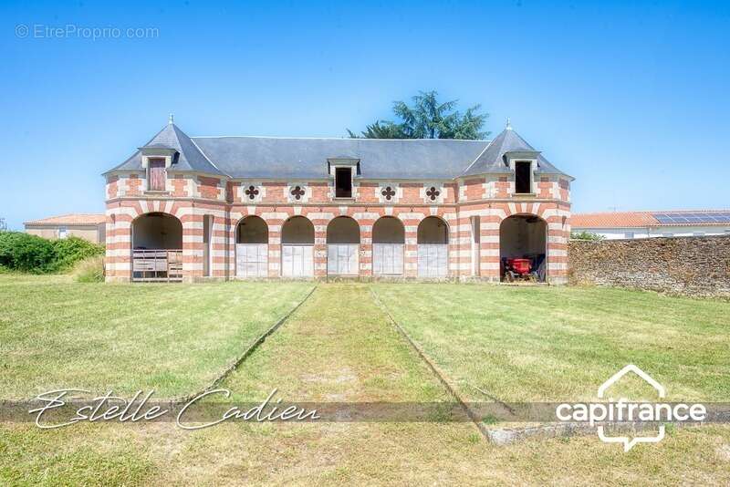 Maison à CHANTONNAY