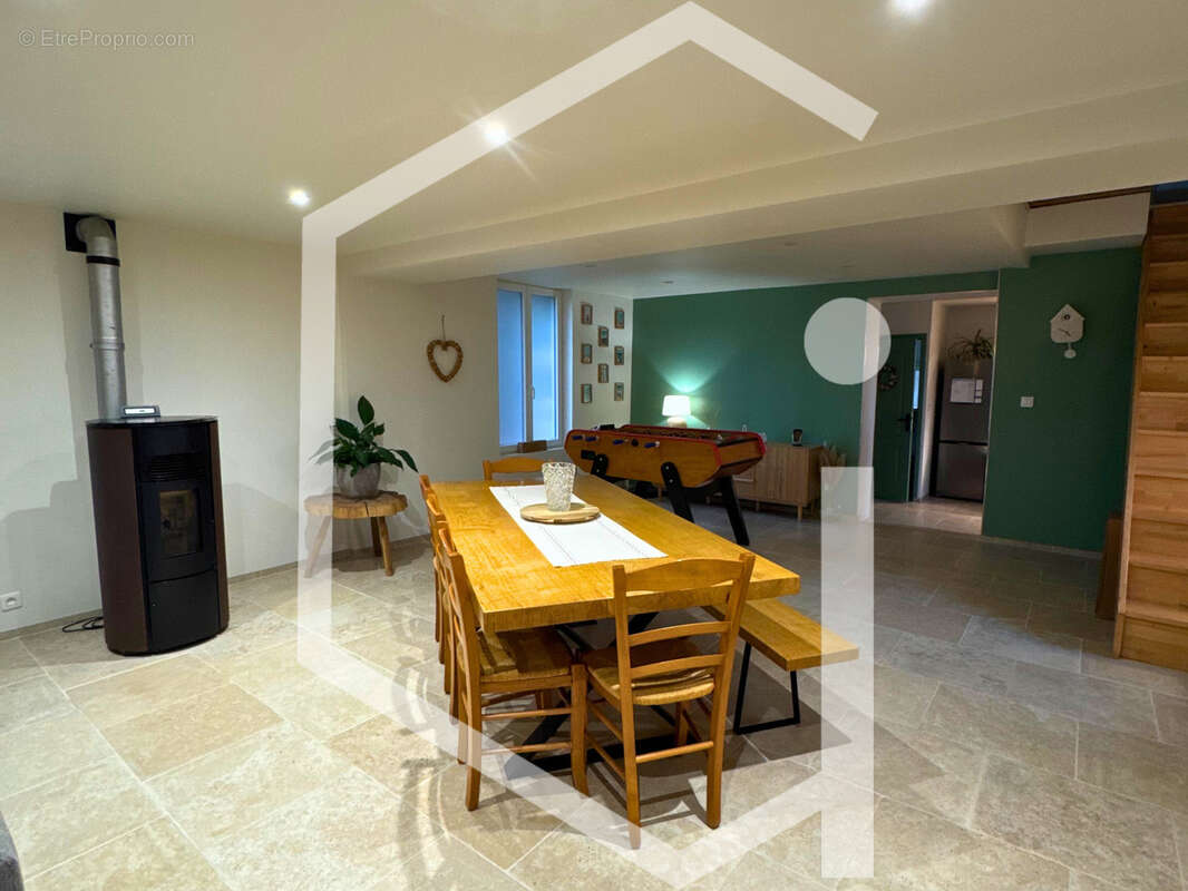 Maison à SAVIGNY-EN-SANCERRE