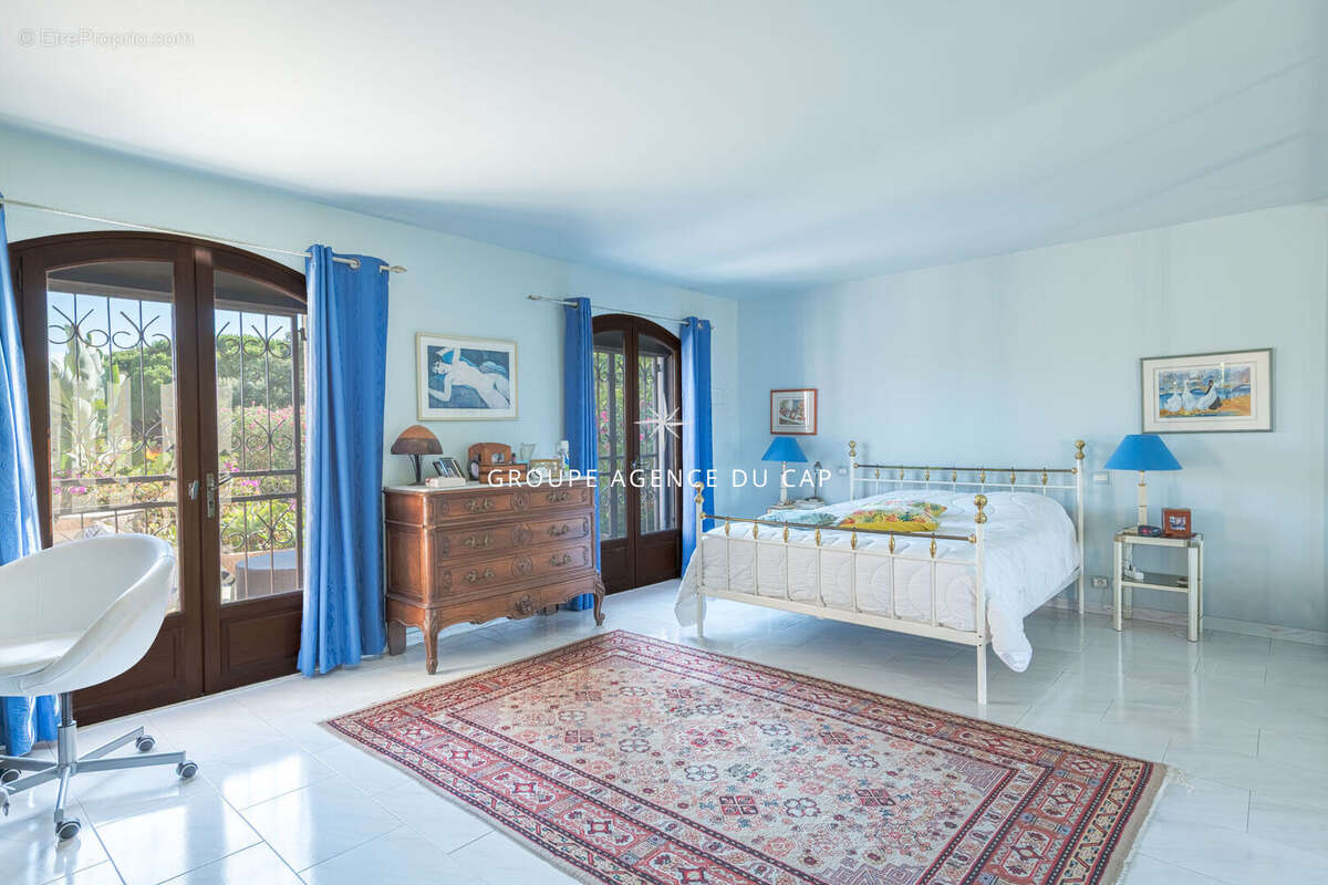 Maison à SAINT-RAPHAEL