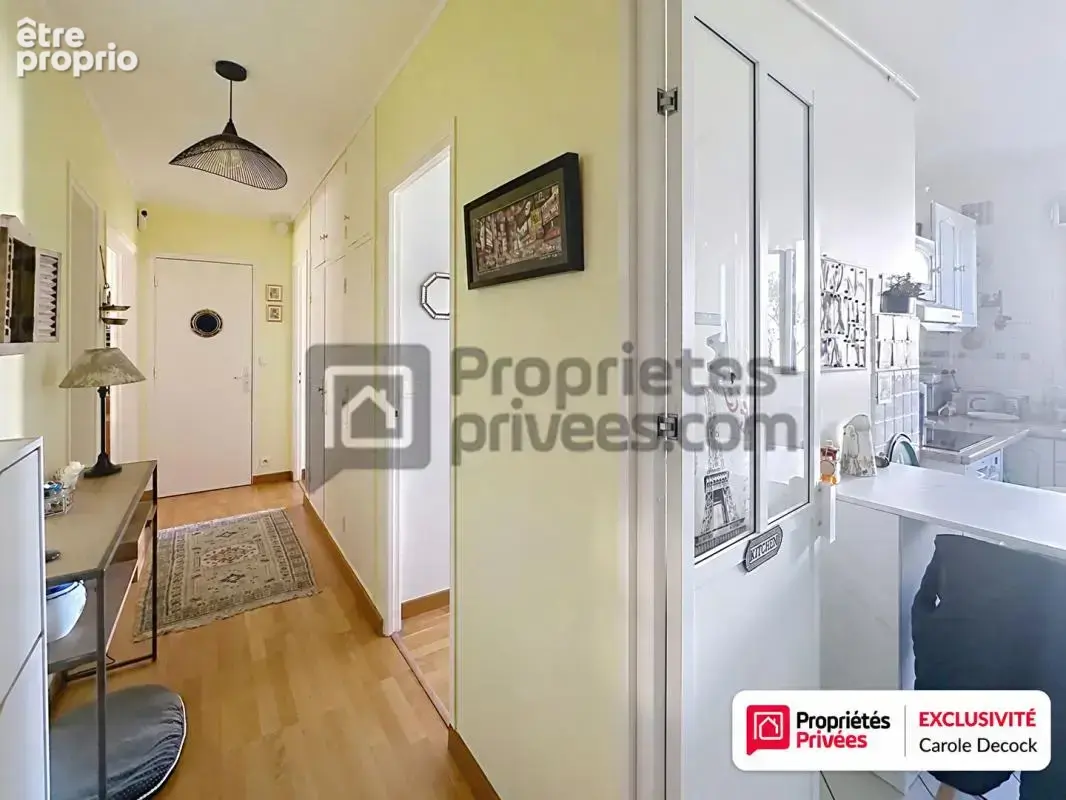 Appartement T3, vue dégagée, 2 balcons - photo 3