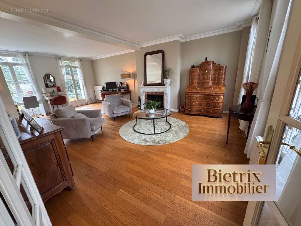 Maison à L'ISLE-ADAM