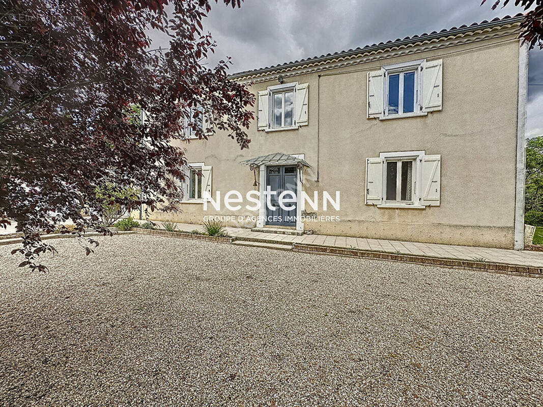 Maison à SEISSAN