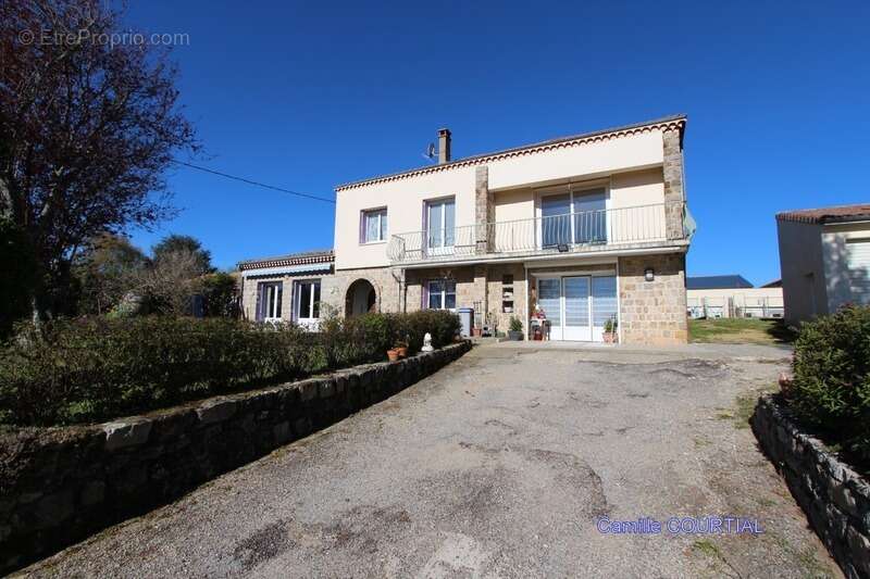 Maison à VERNOUX-EN-VIVARAIS