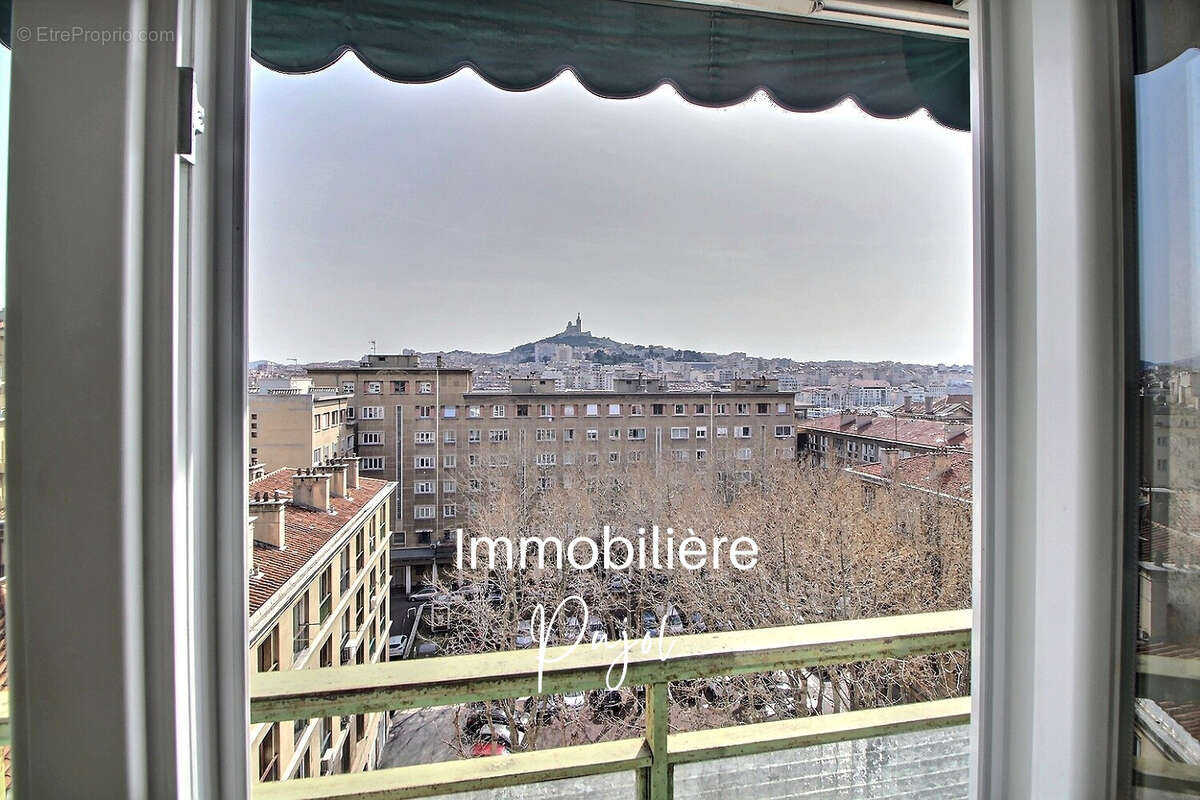 Appartement à MARSEILLE-2E