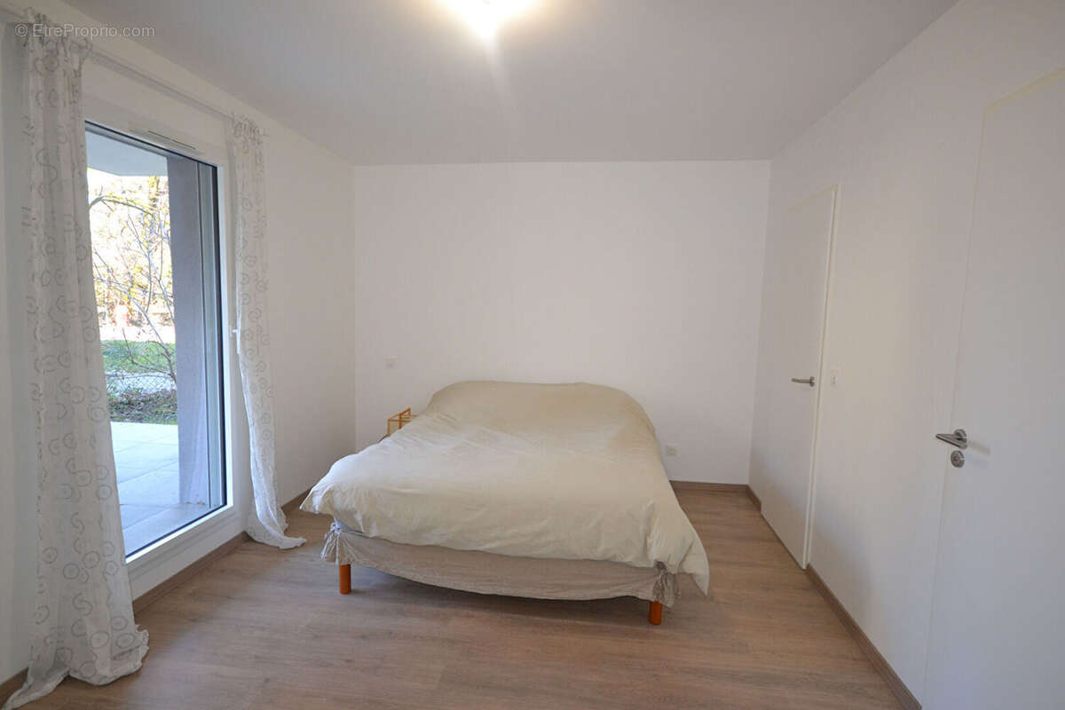 Appartement à SAINT-JORIOZ