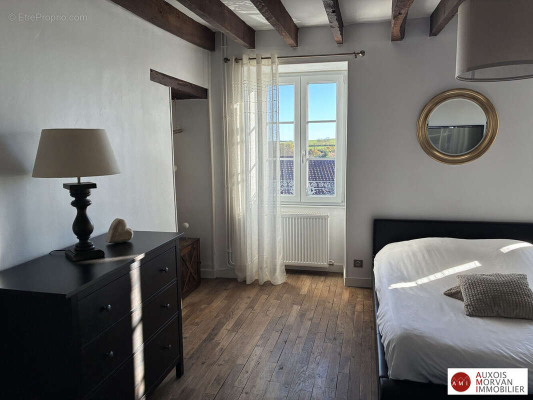 Maison à PRECY-SOUS-THIL