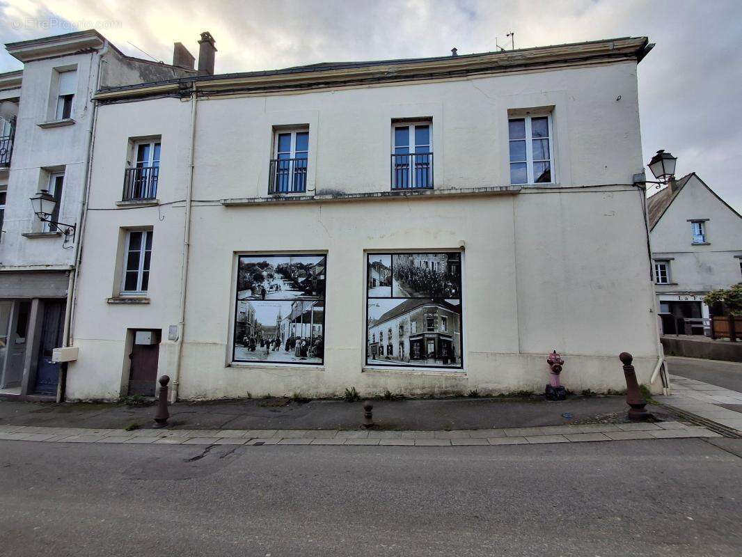 Immeuble dans le centre-ville EN VENTE INTERACTIVE - photo 2