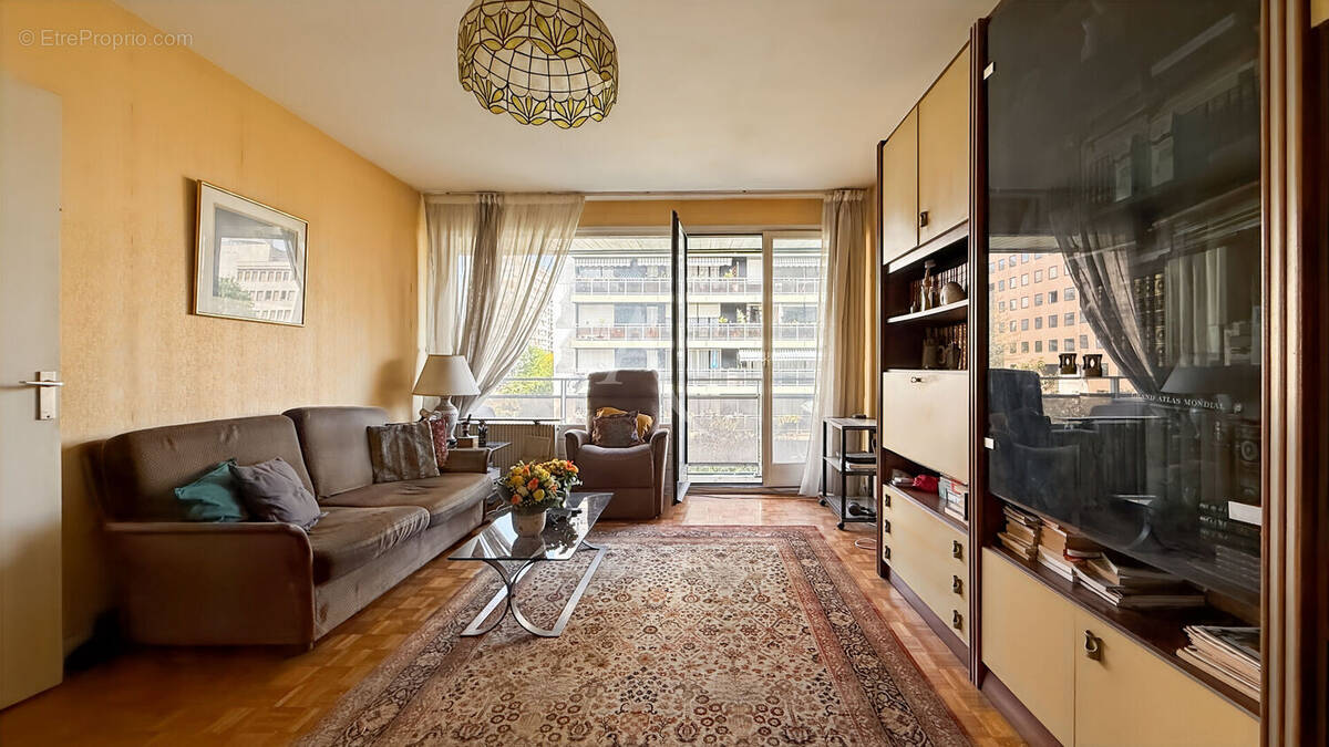 Appartement à BOULOGNE-BILLANCOURT