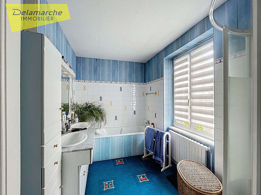 EXCLUSIVITE maison à vendre à  Le Grippon (50530) 4 chambres , dépendances et terrain - photo 8