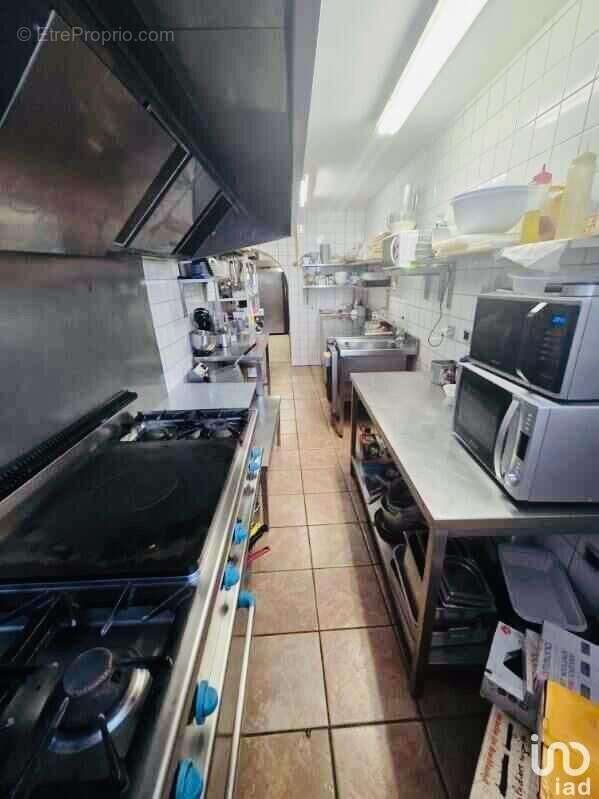 Photo 6 - Commerce à RESTINCLIERES