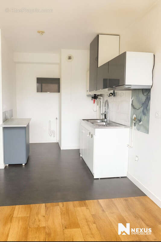 Appartement à SAINT-ETIENNE-DU-ROUVRAY