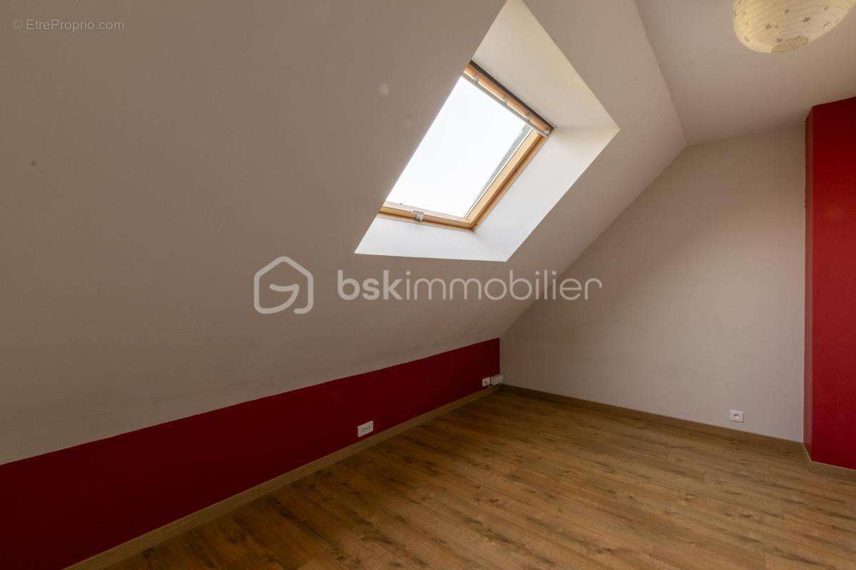 Maison à SAINT-PERE-SUR-LOIRE