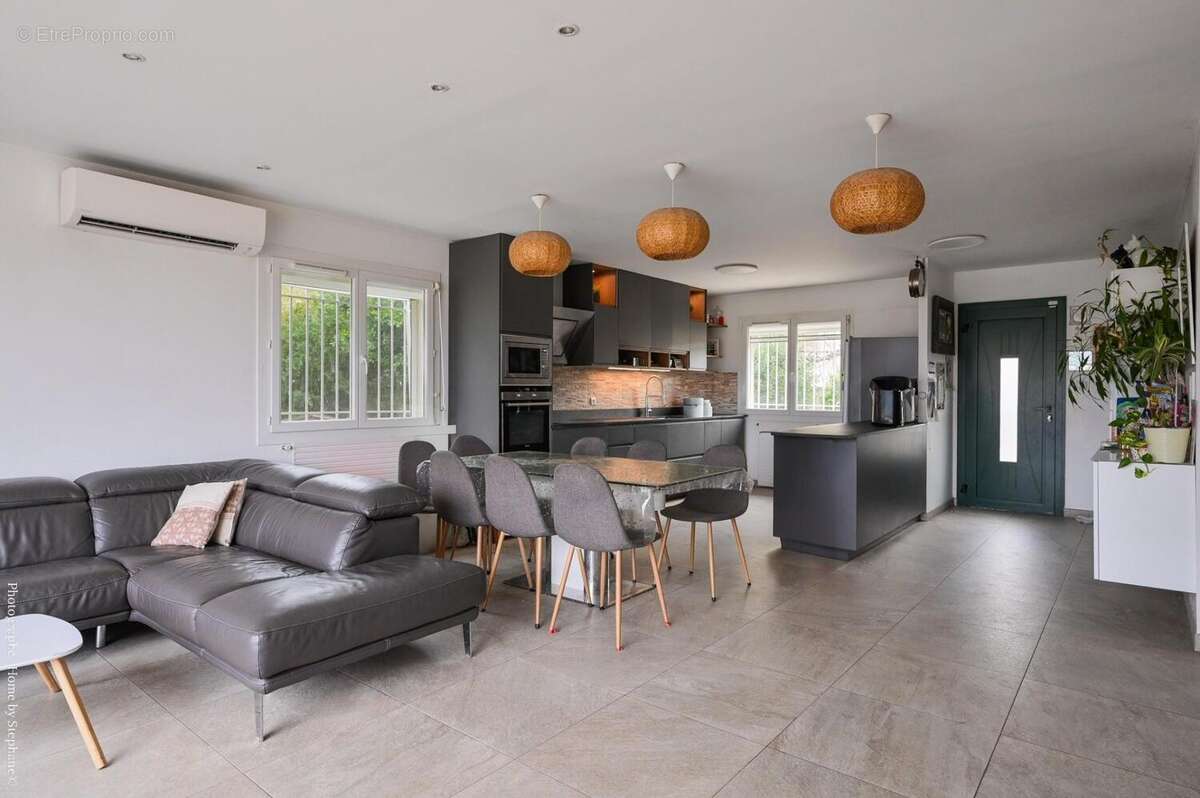 Photo 6 - Maison à MARSEILLE-13E