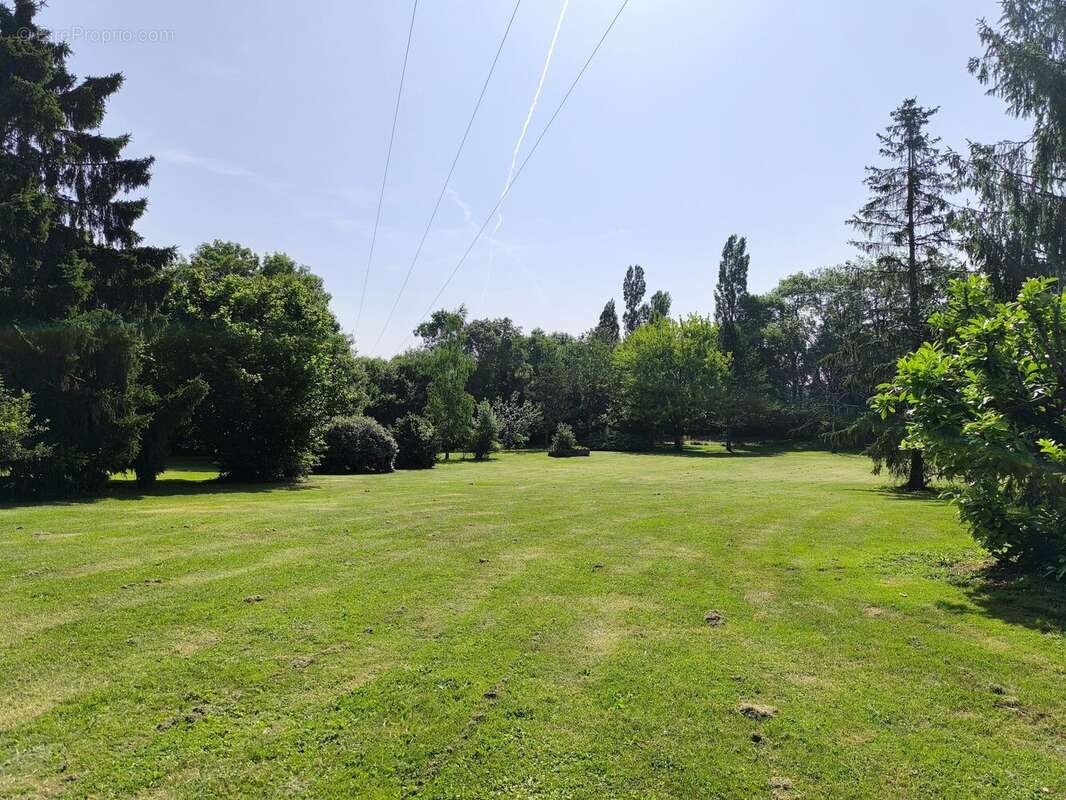 Maison à PAIZAY-NAUDOUIN-EMBOURIE