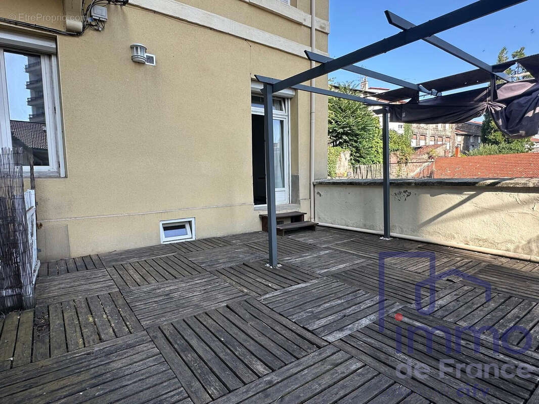 Appartement 49 m² à Saint-Etienne  - photo 9