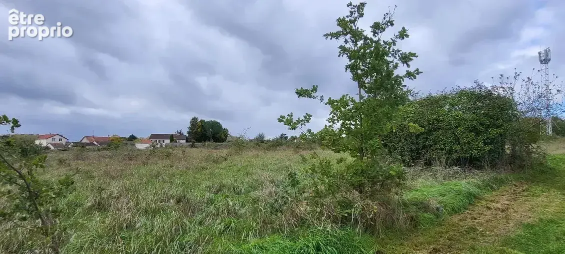 Terrain à CHATELLERAULT