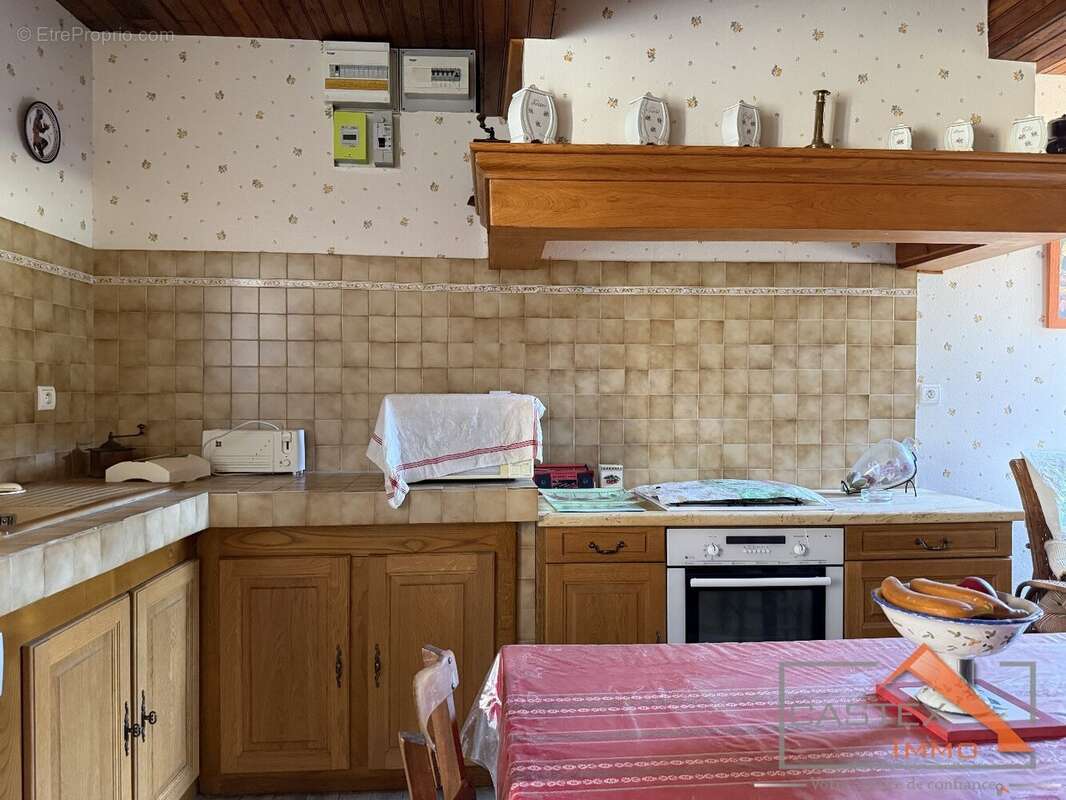 EXCLUSIVITÉ  Maison ancienne avec vue sur le Cagire  Proche Aspet (31160) - photo 8