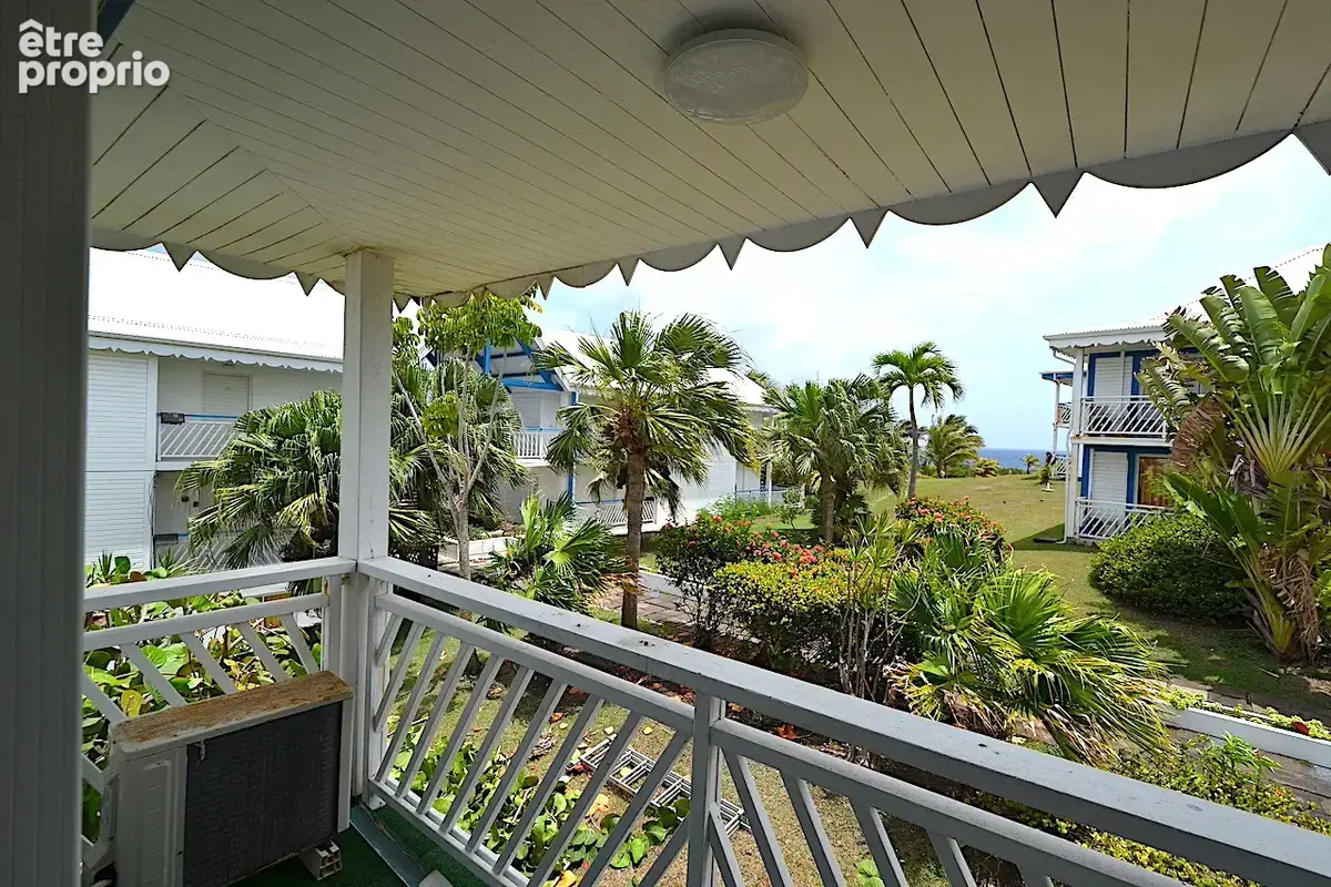 Studio en parfait état, meublé, vue mer - photo 2