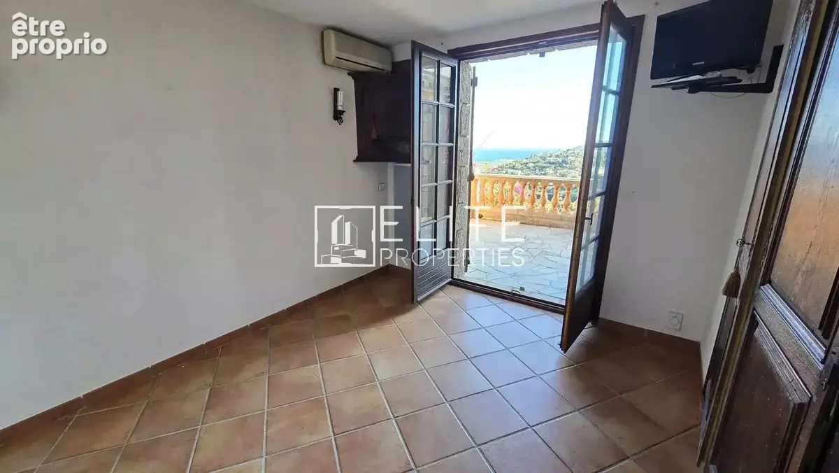 Maison de 155 m² + piscine & vue mer  – mandelieu-la-napoule - photo 17