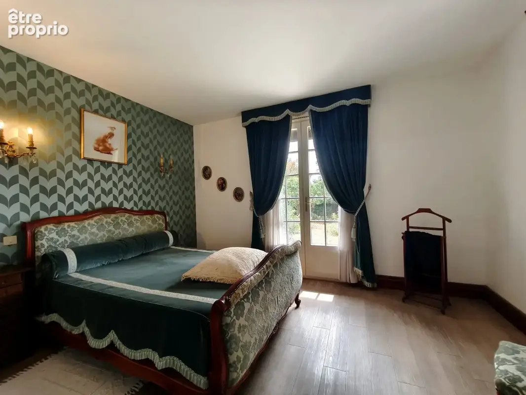 Maison 10 pièces 156 m² à vendre à Ferolles (45150) - photo 7