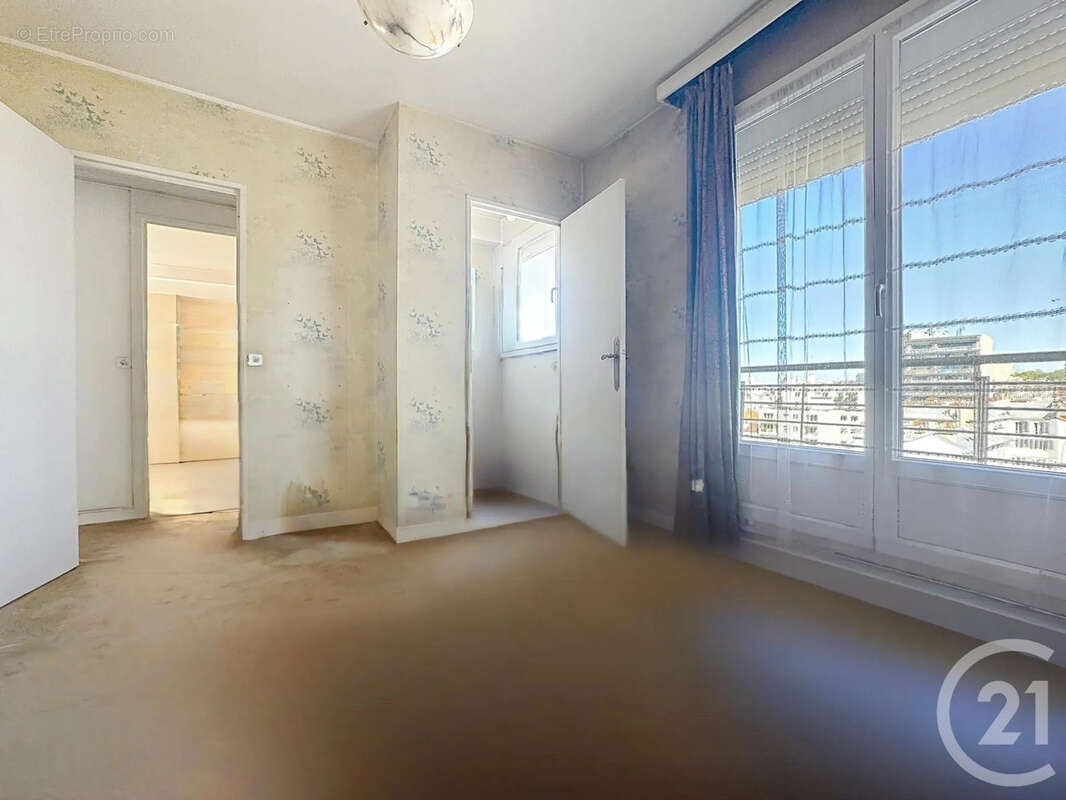 Appartement à PARIS-20E