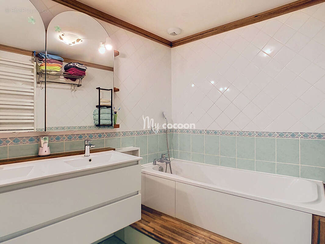 Maison - T4 - 122 m² - photo 11