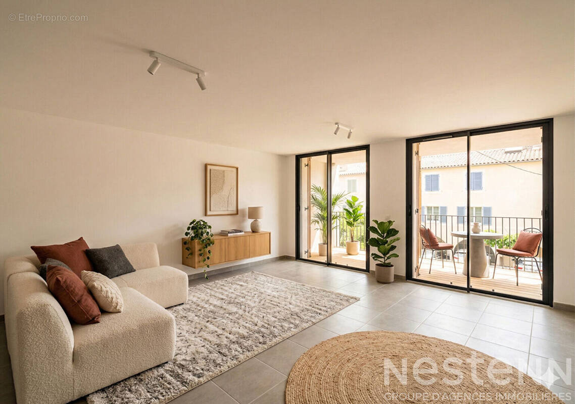 Appartement à BORMES-LES-MIMOSAS