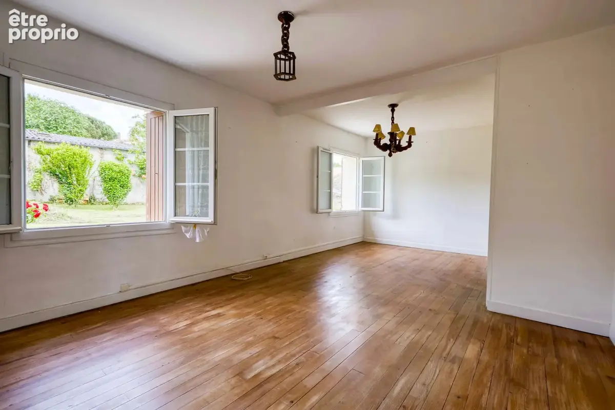 Maison charentaise en pierre de 4 chambres avec une maison d’hôtes de 3 chambres, située entre Jonzac et Pons. - photo 30