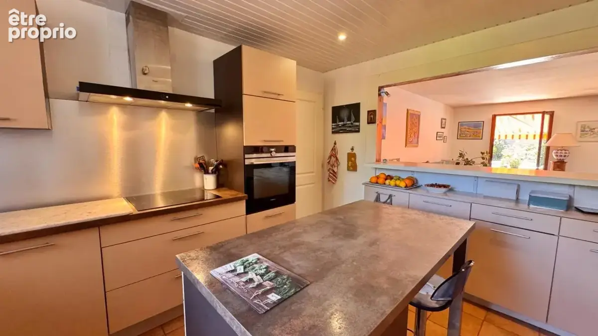 Maison T5 avec piscine sur jolie parcelle - photo 8
