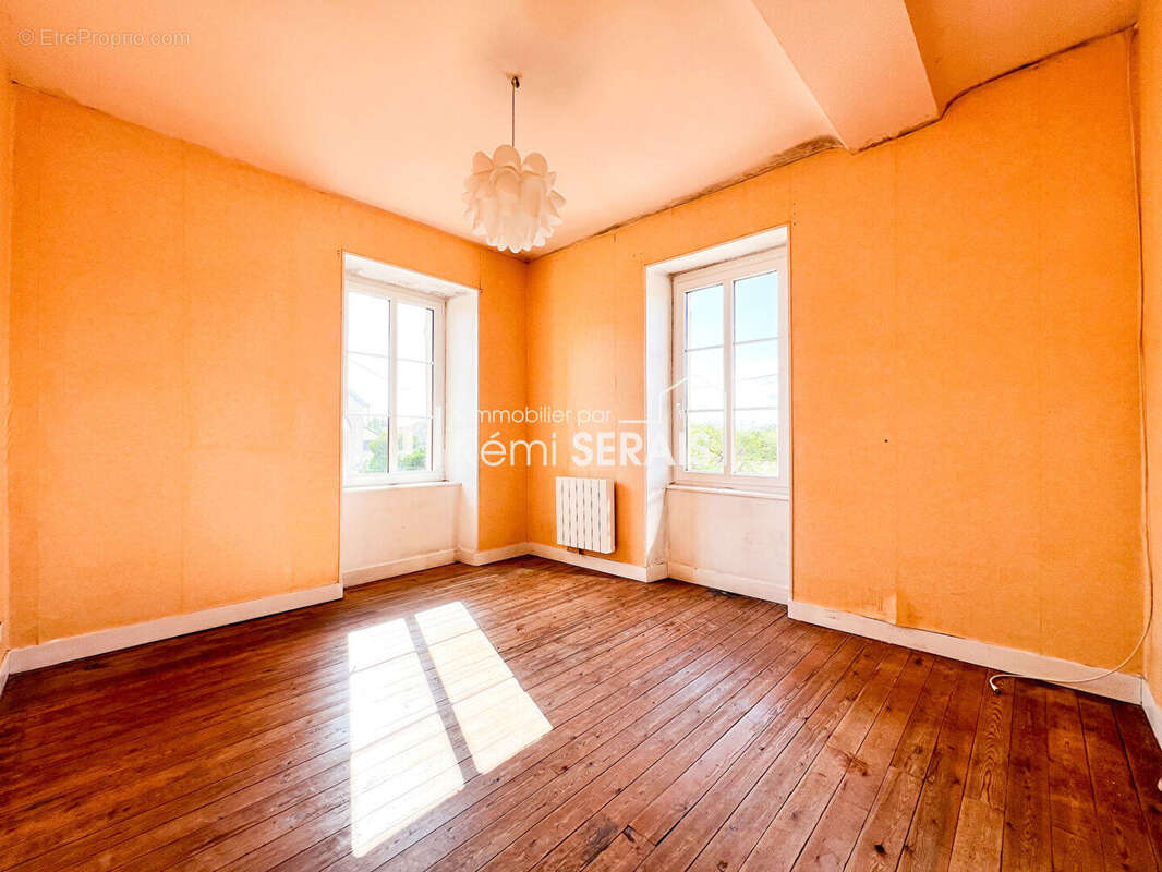 Maison à SAINT-GERMAIN-LE-VASSON