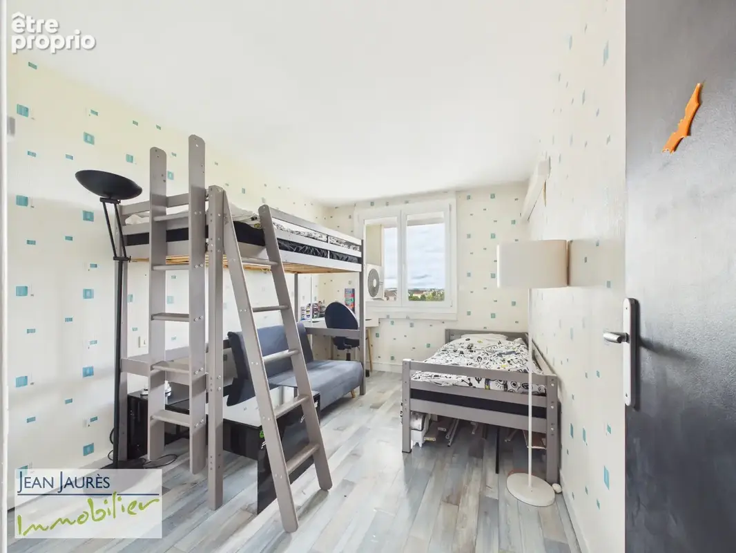 Appartement lumineux de 94 m2   5ᵉ étage avec ascenseur, balcon et climatisation - photo 9