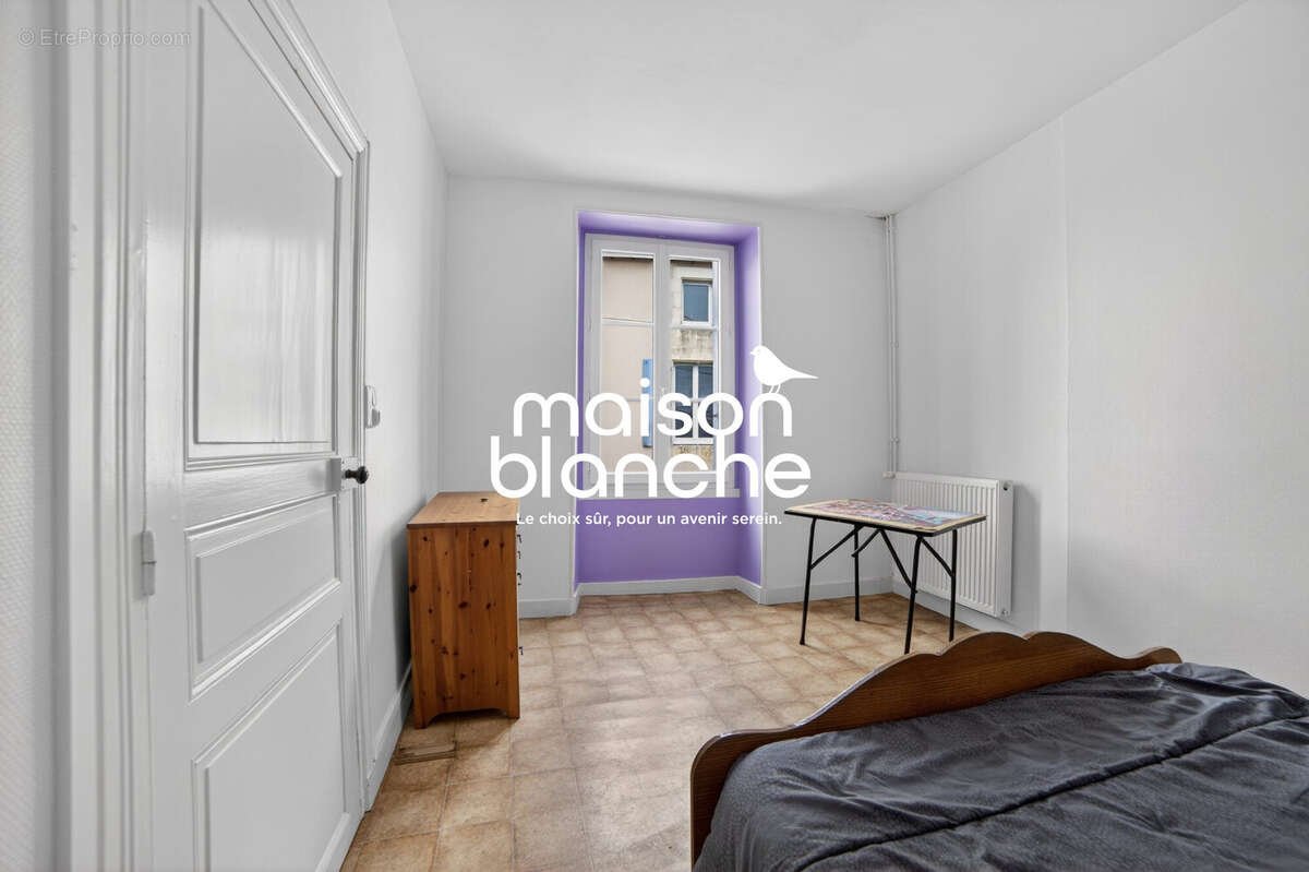 Maison à THENEZAY