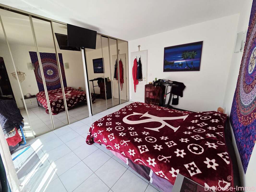 Maison à SALLES-D'AUDE