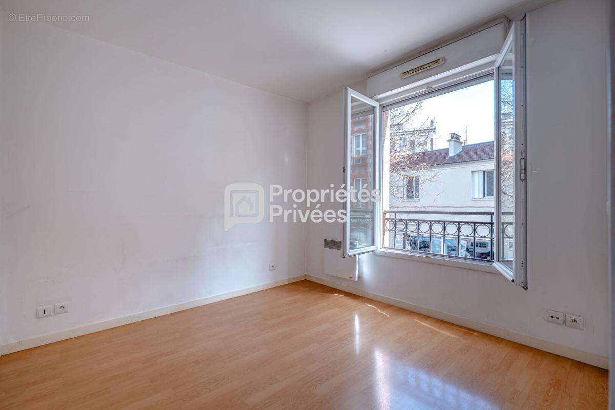 Appartement à VILLEMOMBLE