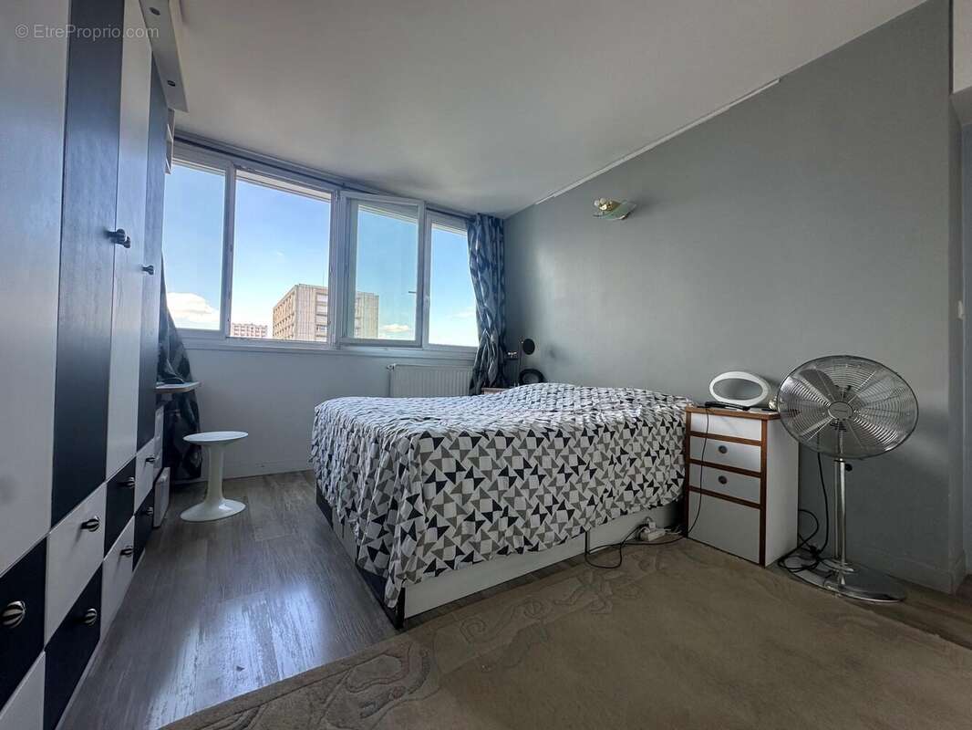 chambre - Appartement à PARIS-13E