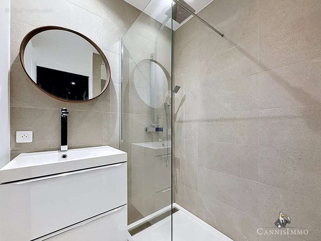2 pièces Cannes Centre – Love Room, Local - photo 9