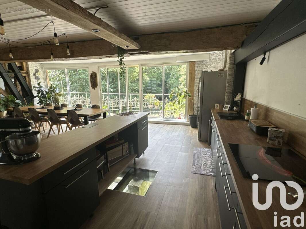 Photo 6 - Maison à LOUZE