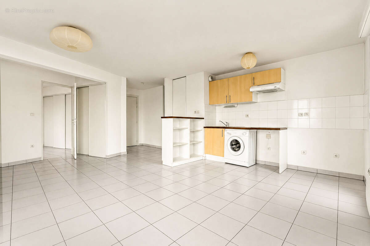 En exclusivité ! Appartement T3 de 68 m2 situé au 1er étage, dans le quartier recherché de Croix-Daurade. - photo 5