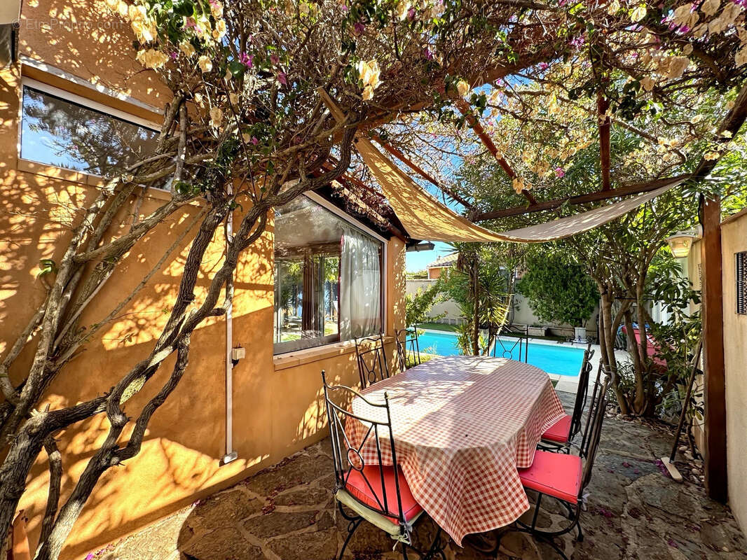 Maison à LA LONDE-LES-MAURES