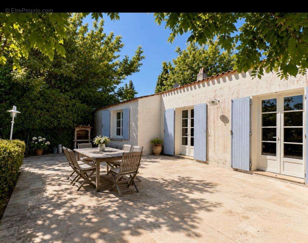 VILLA Saint Laurent De La Pree 120 m2 - photo 2