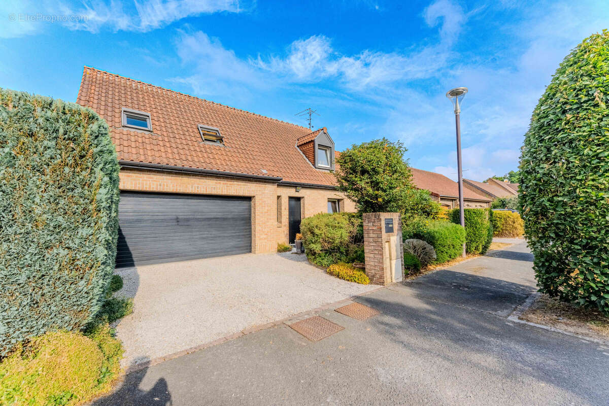 Maison semi plain-pied offrant de beaux volumes ! - photo 3
