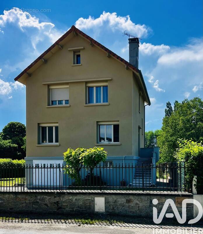 Photo 1 - Maison à VALLIERE