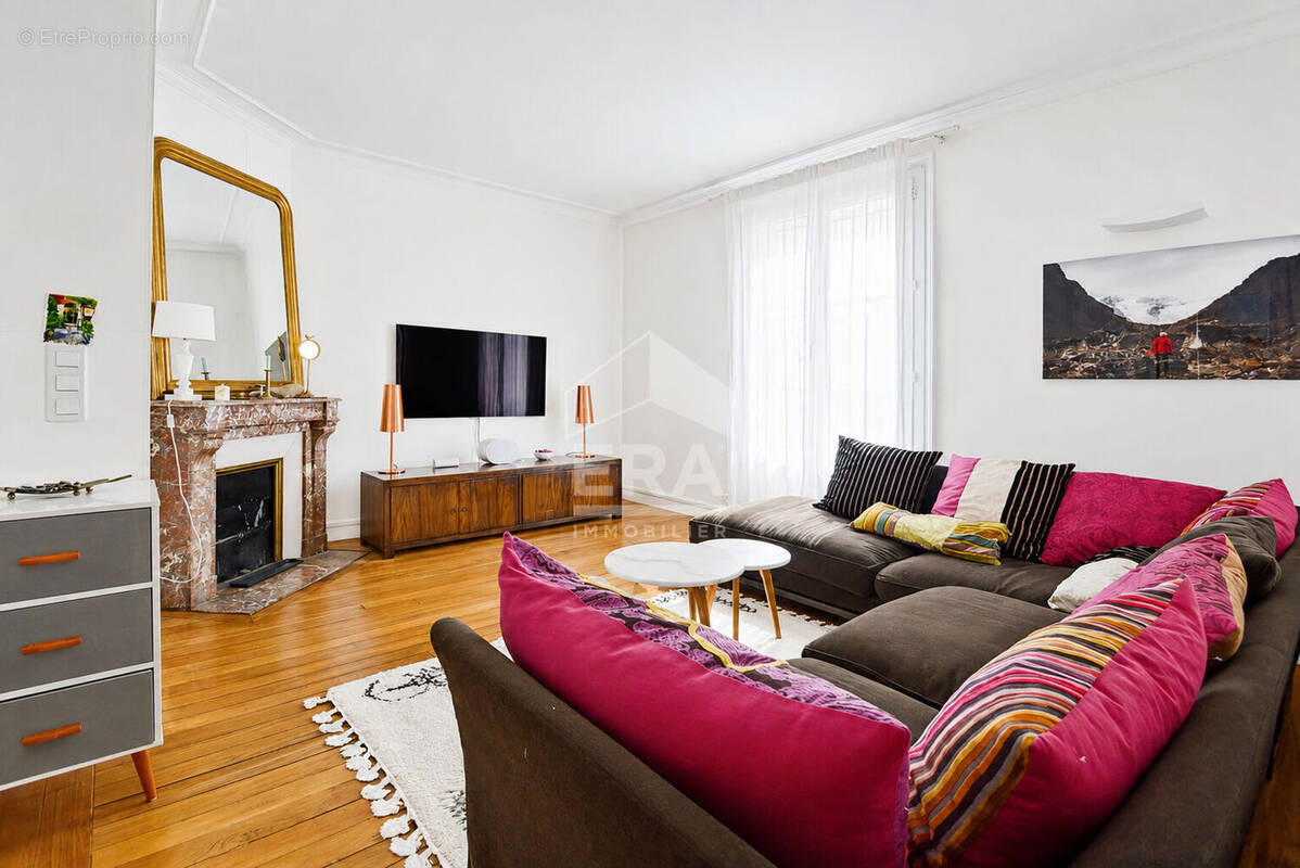 Appartement à ISSY-LES-MOULINEAUX