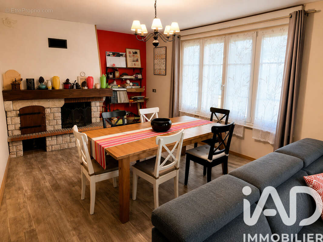 Maison 165 m² à Brevonnes  - photo 3