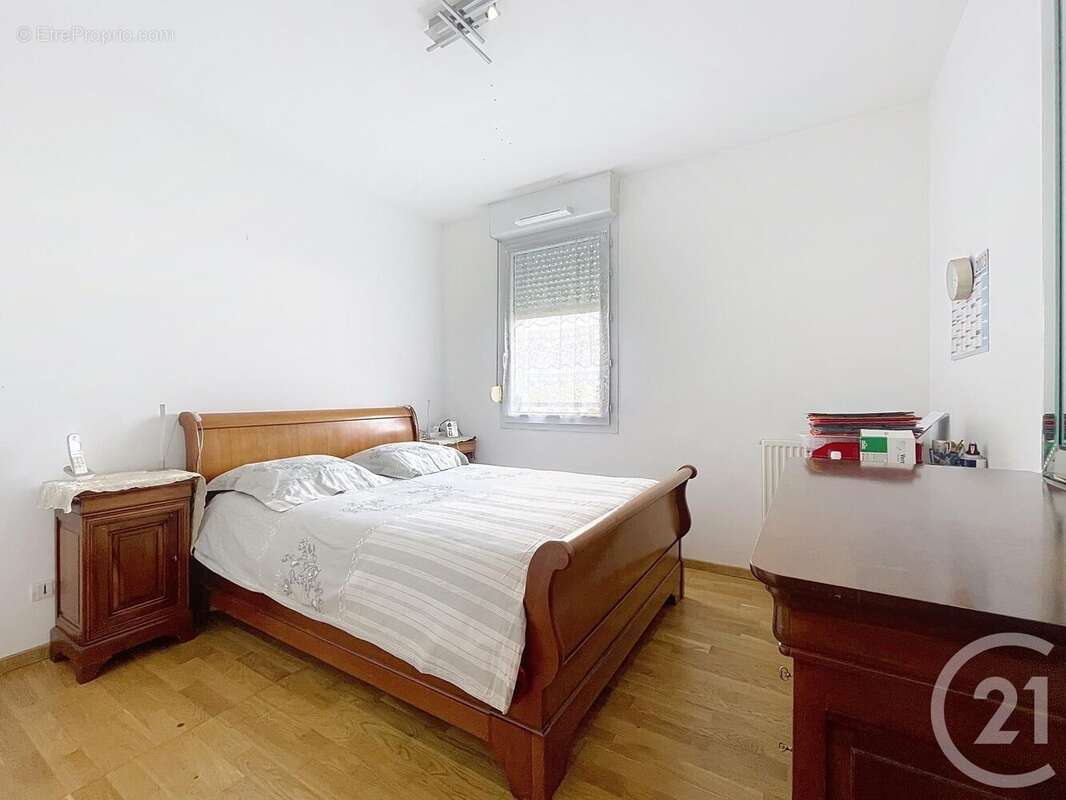 Appartement à MOISSY-CRAMAYEL