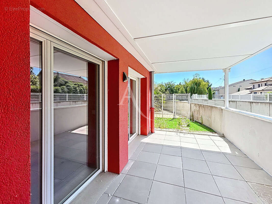 Appartement T4 - 85m² - Terrasse - Garage - CHARNAY LES MÂCON - photo 3
