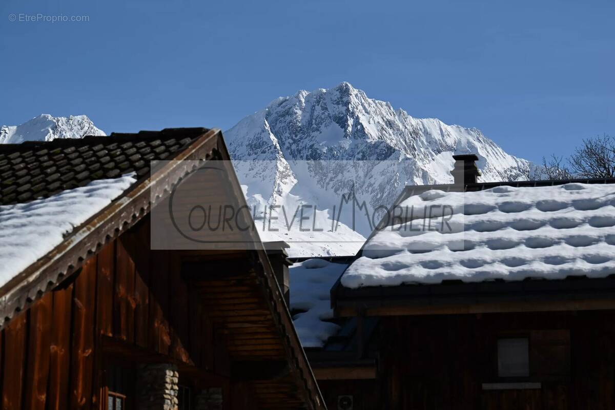 Maison à LA PERRIERE