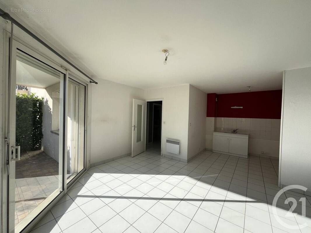 Appartement à DAVEZIEUX