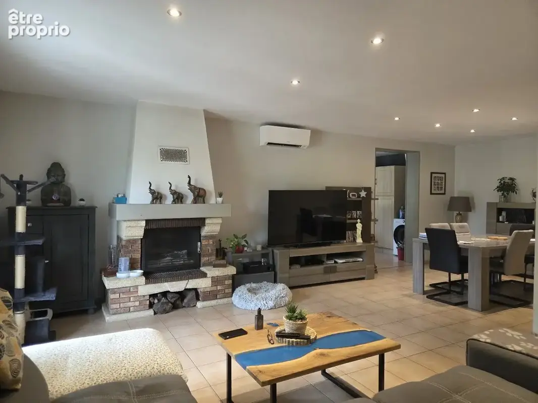 L'Isle Jourdain, maison T5 - photo 4