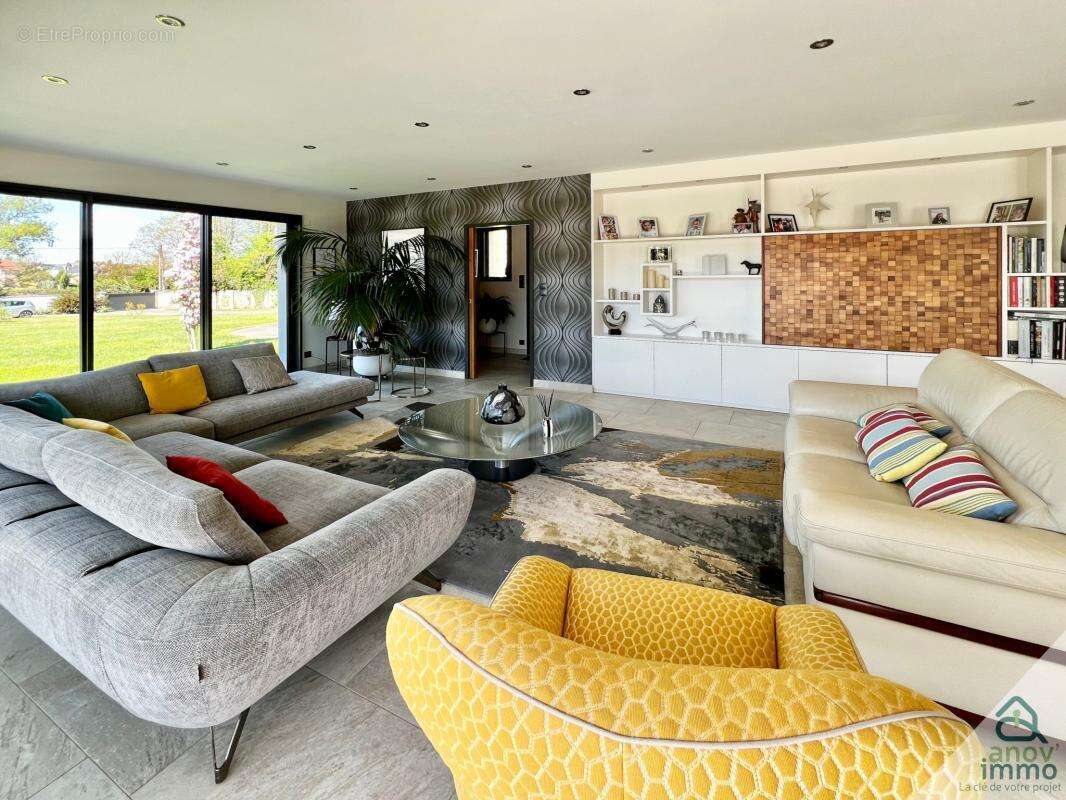 Maison à CHATELLERAULT